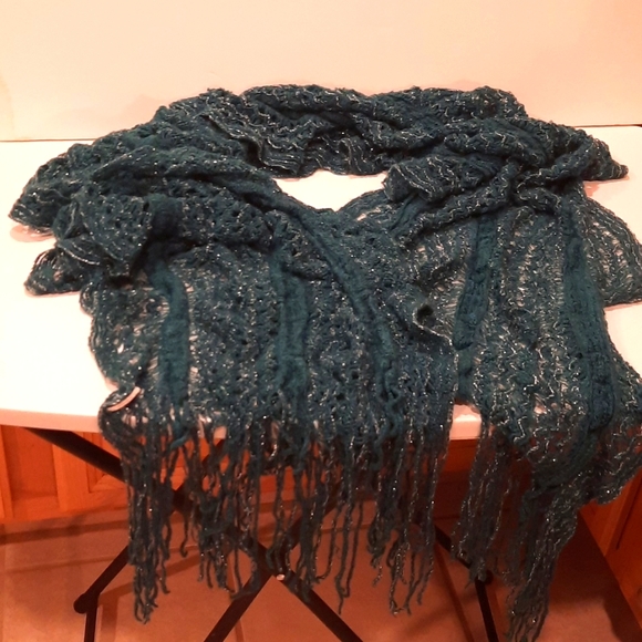 Delicate scarf nwot - Picture 3 of 4